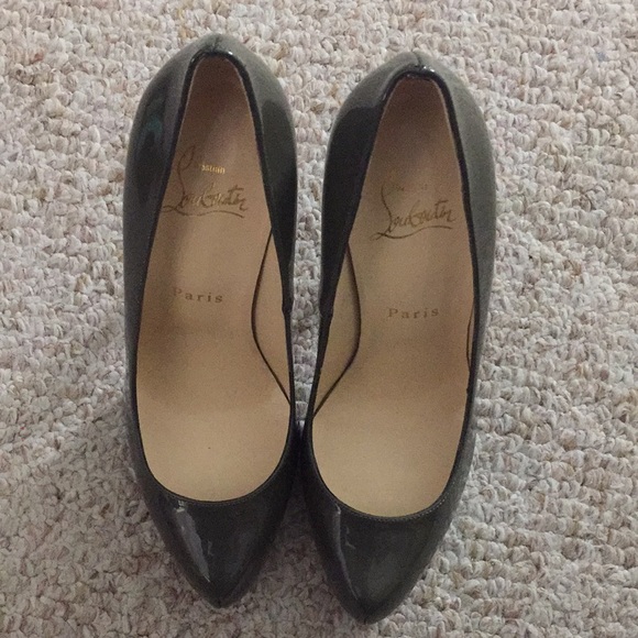 Christian Louboutin Shoes - Women’s Christina Louboutin - Olive Green Pump
